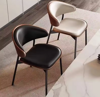Conjunto de Cadeiras de Jantar em Couro Genuíno – Design Moderno em Nogueira Preta