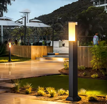 Luminária de Paisagem LED 30cm – Alumínio Quadrado à Prova d’Água para Jardim e Pátio